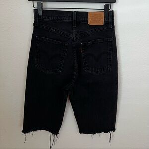 Levi’s cut off denim shorts